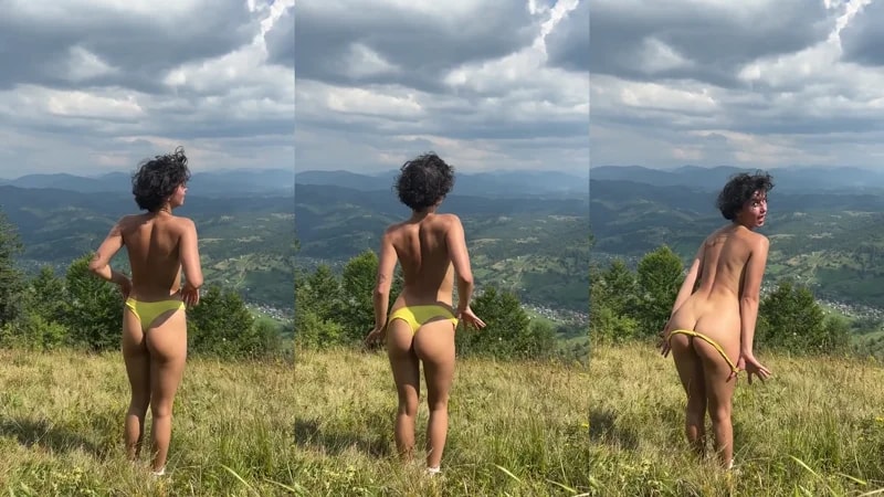 Maxin.afc On A Horny Hike