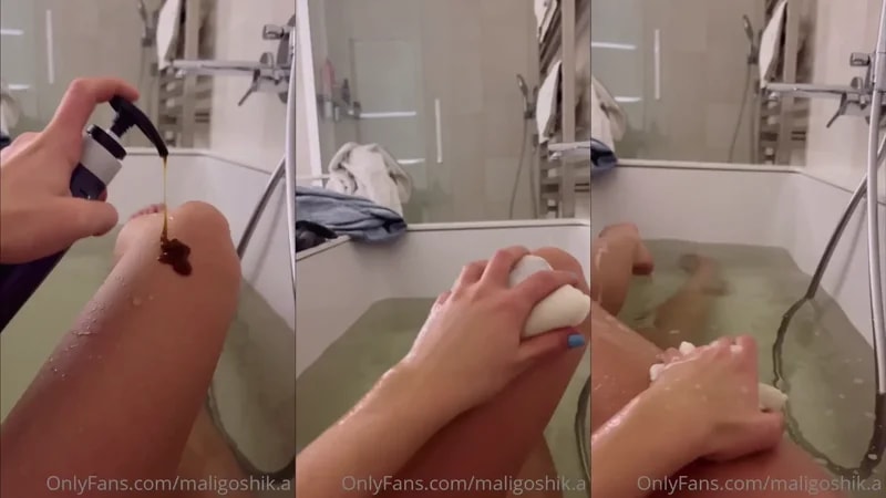 Maligoshik Reveals Her Feet While Enjoying A Bath