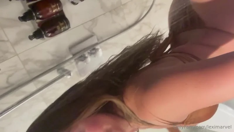 Lexi Marvel Shows Off Her Body In The Shower